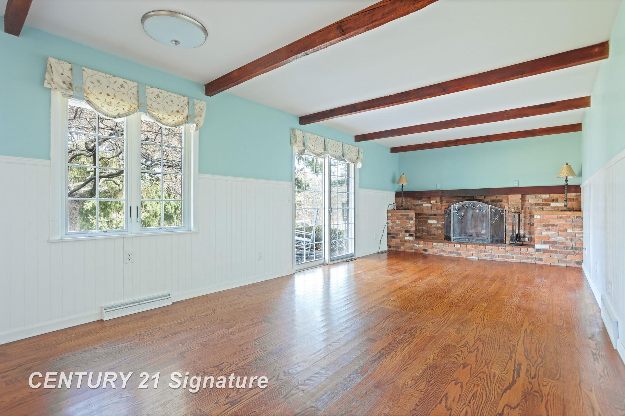 3690 North River Road Freeland, MI 48623 - Photo 13 of 57