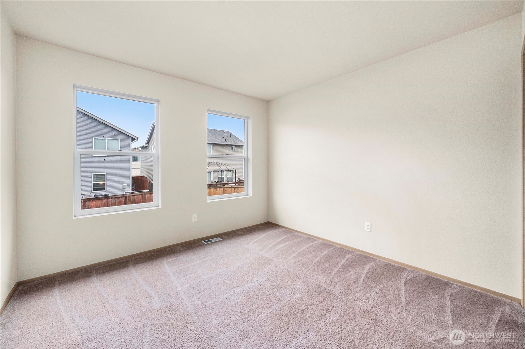 14942 99th Way Southeast Yelm, WA 98597 - Photo 34 of 37 an empty room with windows