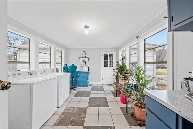 $199,900 | 400 South San Jacinto Street, Whitney, TX 76692