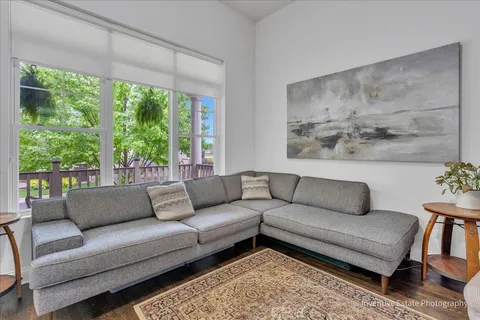 $689,900 | 5642 North Lockwood Avenue, Chicago, IL 60646