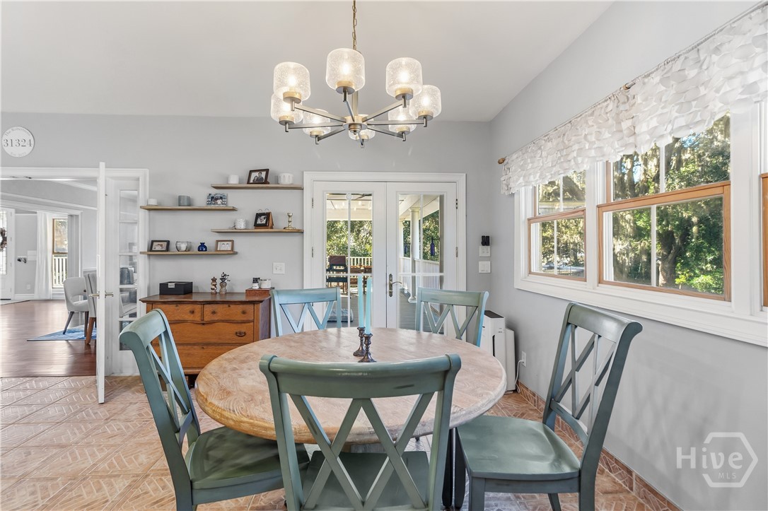 123 Oyster House Road Richmond Hill, GA 31324 - Photo 20 of 49 Breakfast Nook