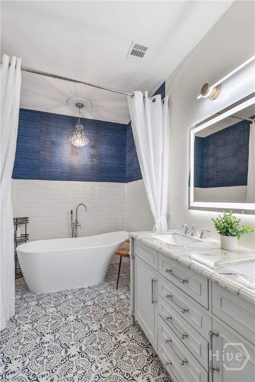 123 Oyster House Road Richmond Hill, GA 31324 - Photo 25 of 49 Primary Bathroom