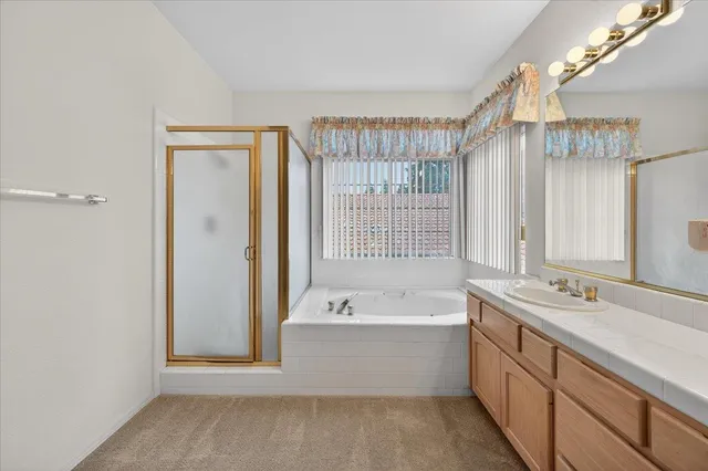 $609,000 | 2169 East Hillview Avenue, Fresno, CA 93720