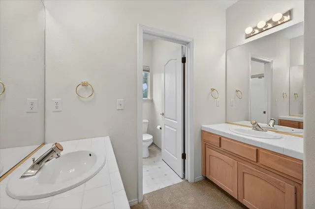 $609,000 | 2169 East Hillview Avenue, Fresno, CA 93720