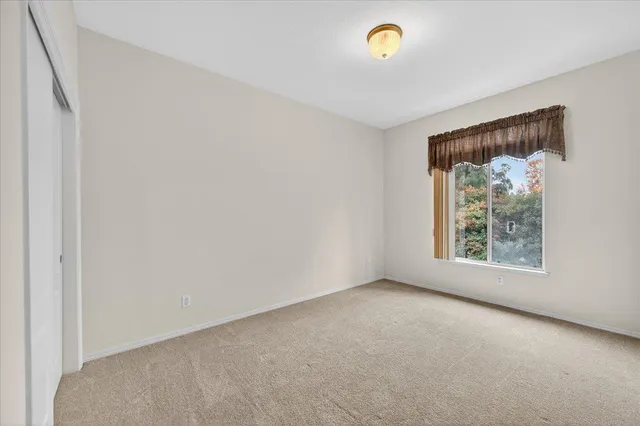 $609,000 | 2169 East Hillview Avenue, Fresno, CA 93720