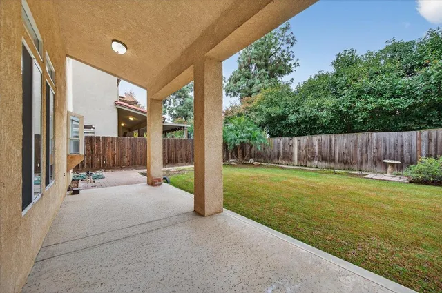 $609,000 | 2169 East Hillview Avenue, Fresno, CA 93720