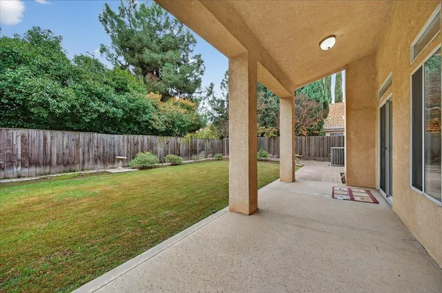 $609,000 | 2169 East Hillview Avenue, Fresno, CA 93720