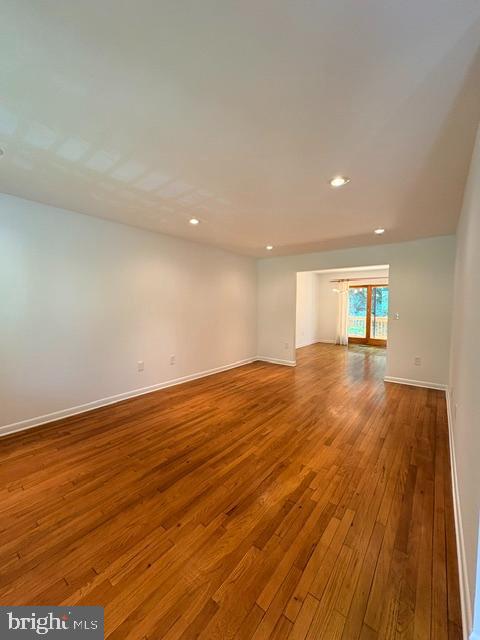2071 Golf Course Drive Reston, VA 20191 - Photo 3 of 43