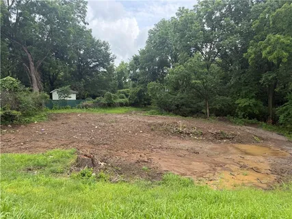 $214,950 | 2701 Northwest 68th Street, Kansas City, MO 64151