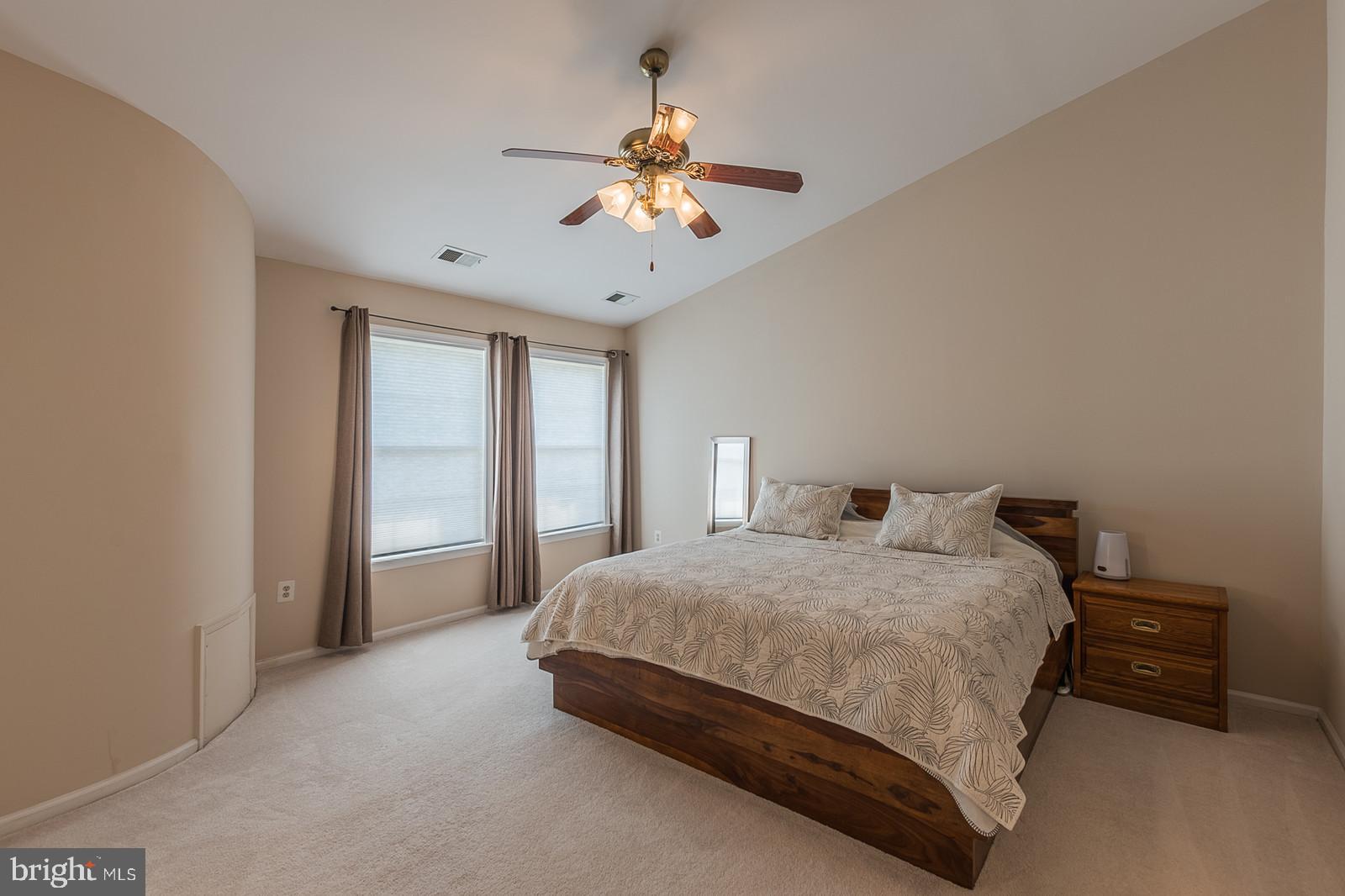 20689 Riptide Square Sterling, VA 20165 - Photo 17 of 74