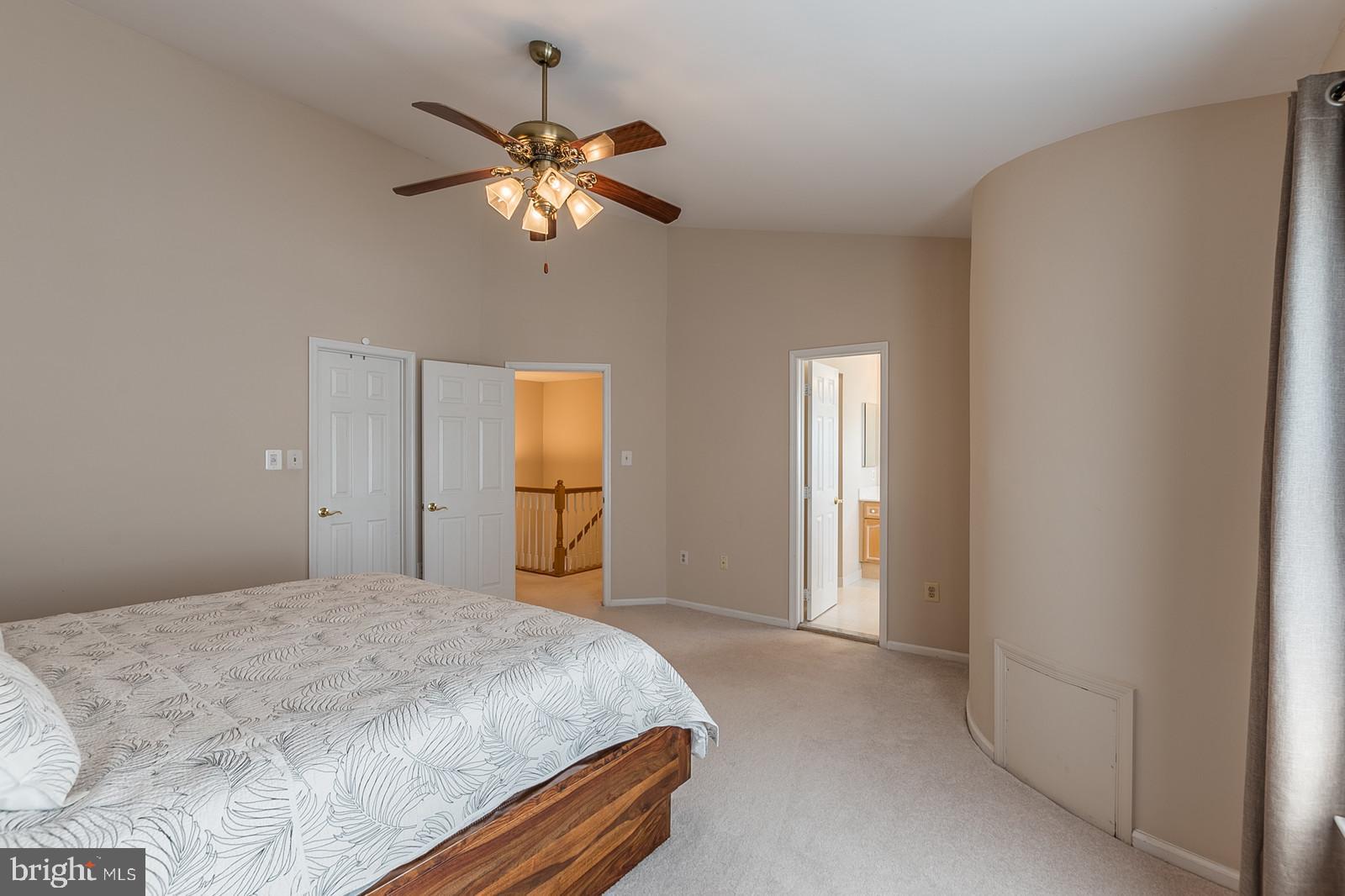 20689 Riptide Square Sterling, VA 20165 - Photo 19 of 74