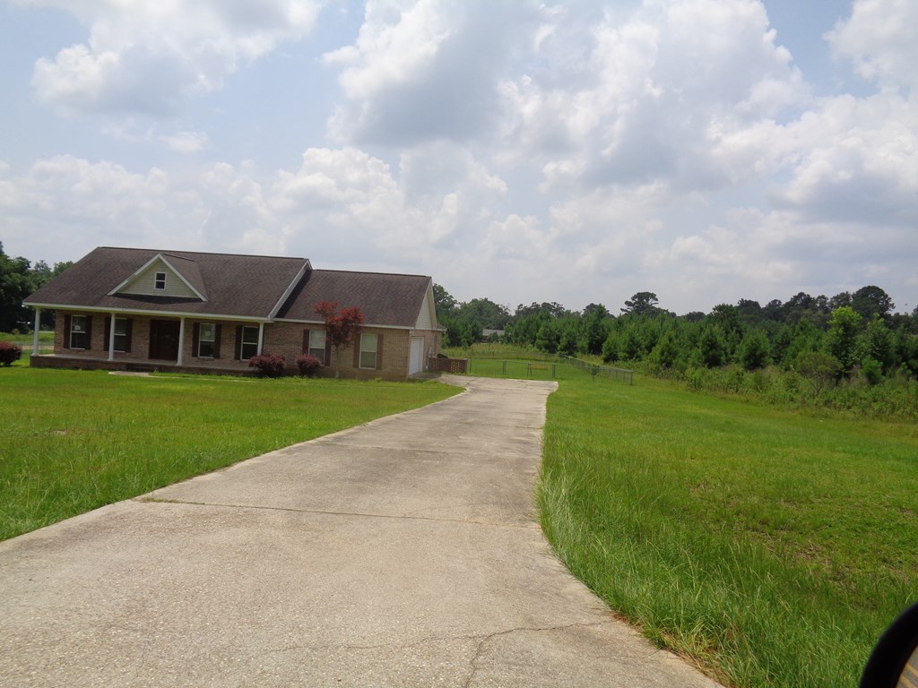 450 Spring Hill Road Dothan, AL 36301 - Photo 5 of 24