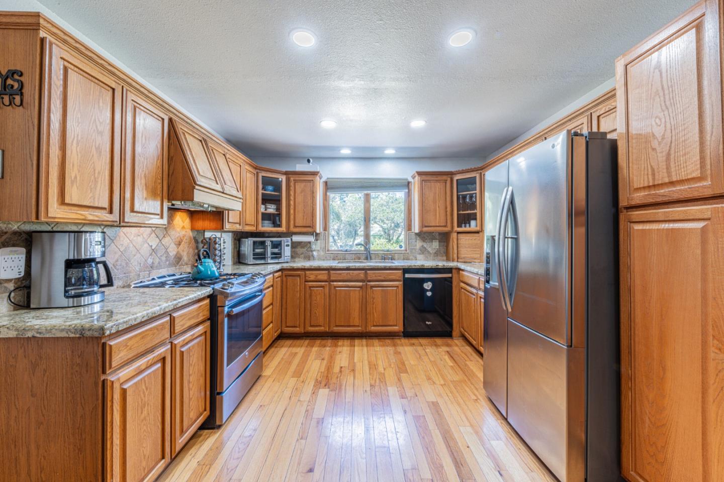 17848 Berta Canyon Road Salinas, CA 93907 - Photo 24 of 40