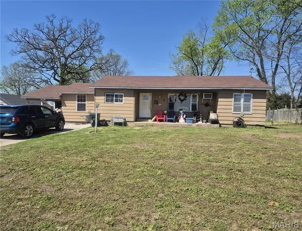 $84,900 | 501 North Walnut Street, Fair Play, MO 65649