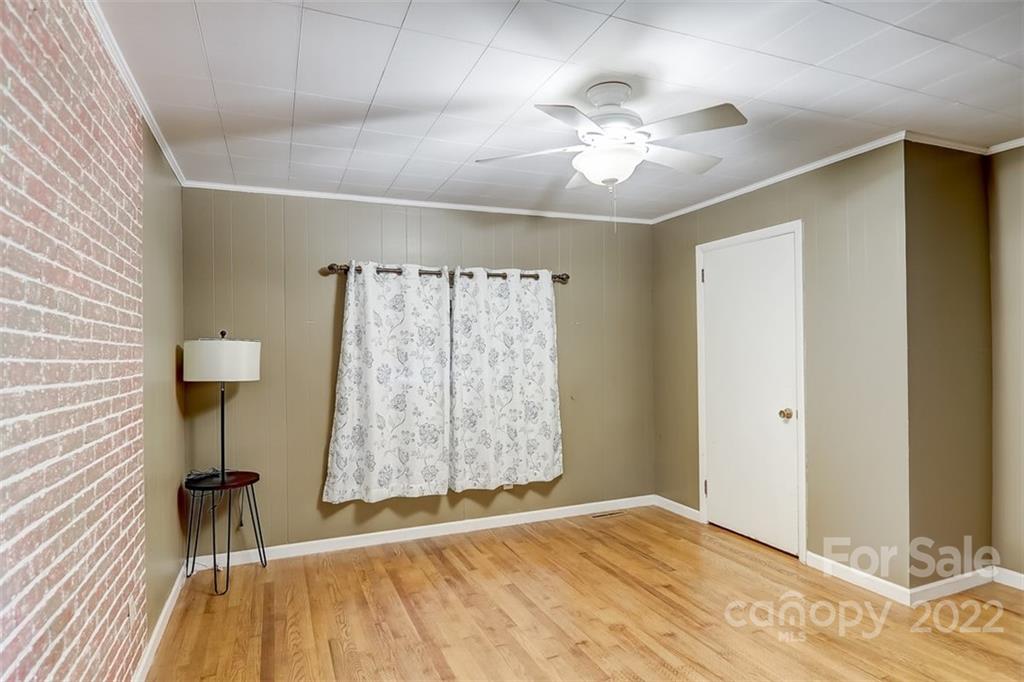 1553 Alexander Road Leicester, NC 28748 - Photo 13 of 25 Gallery Image 13