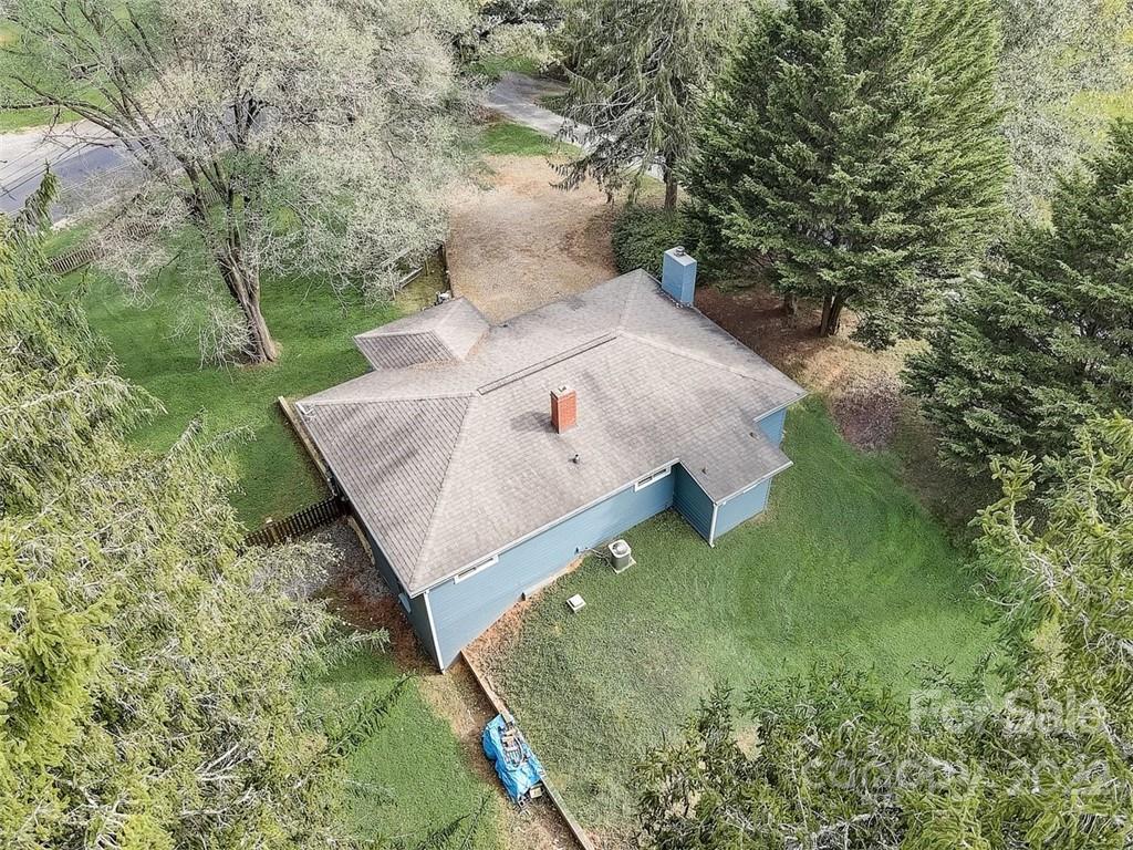 1553 Alexander Road Leicester, NC 28748 - Photo 23 of 25 Gallery Image 23