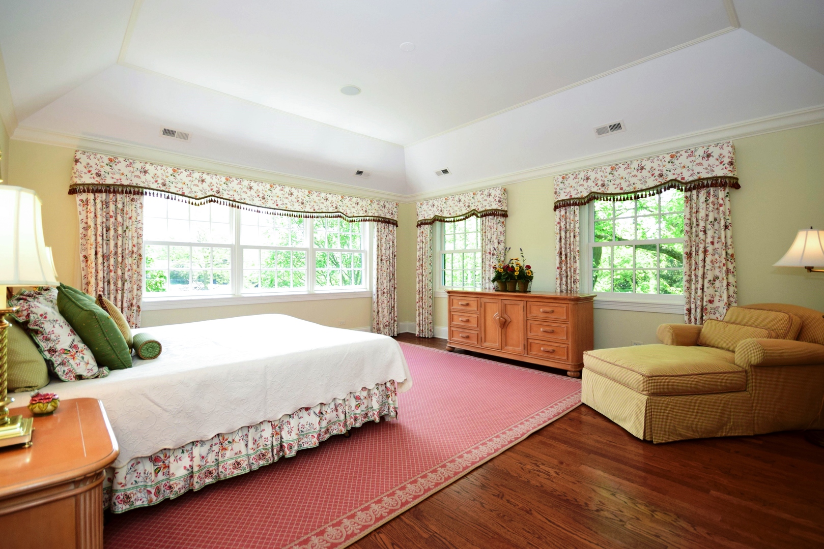 885 Hill Road Winnetka, IL 60093 - Photo 14 of 34