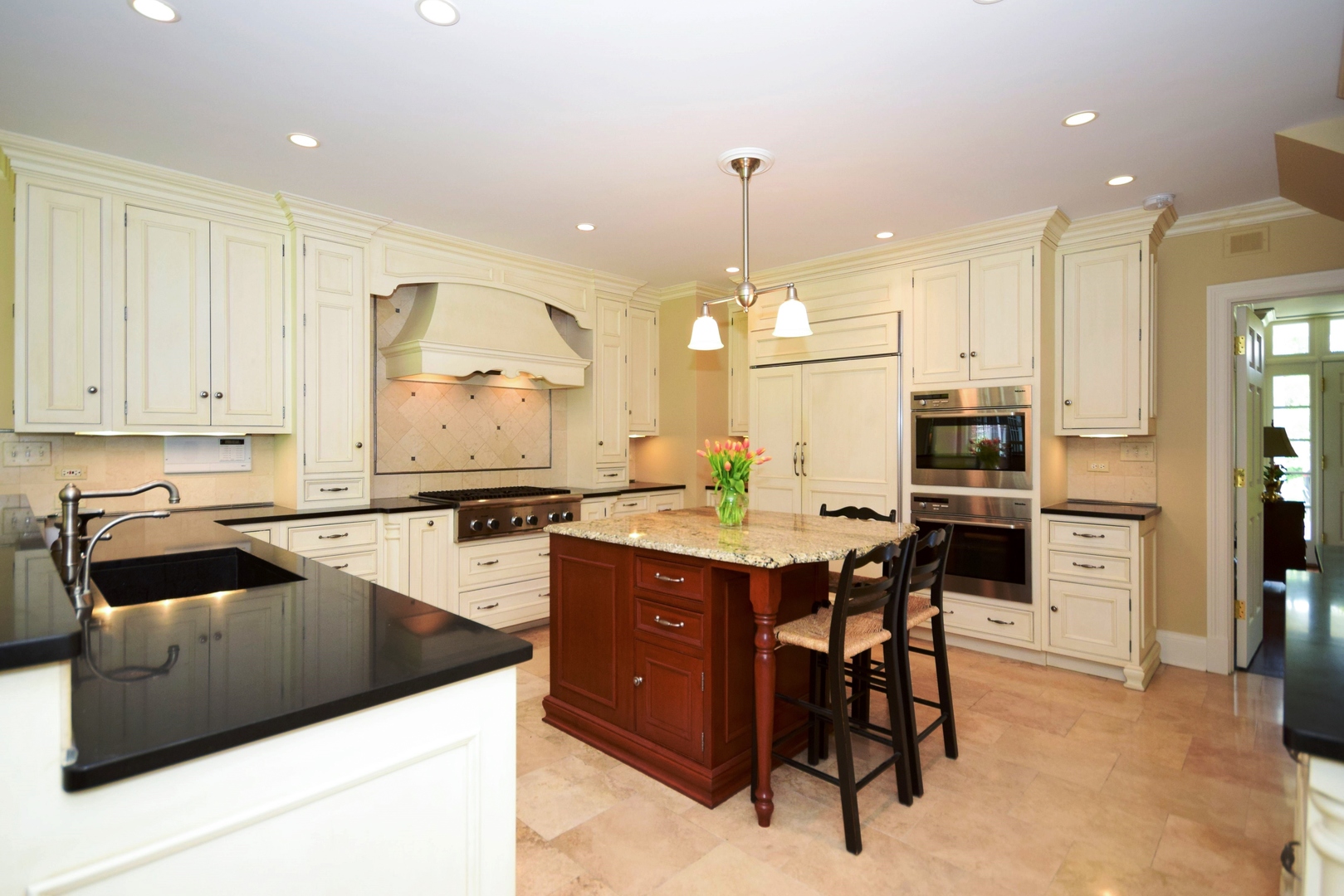 885 Hill Road Winnetka, IL 60093 - Photo 8 of 34