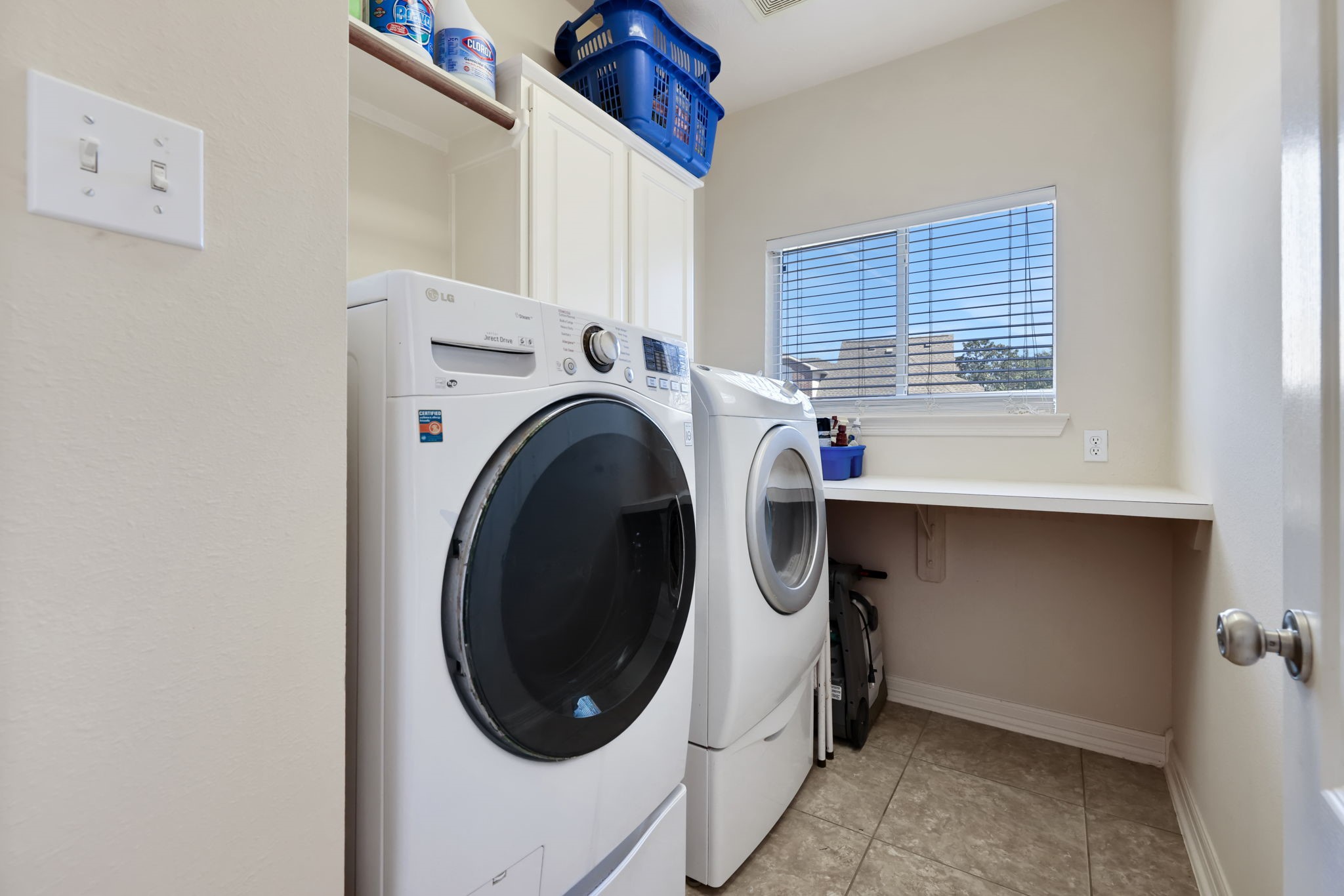 20810 East Cameron Ridge Drive Cypress, TX 77433 - Photo 34 of 48 a utility room with dryer and washer
