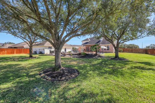 $950,000 | 20810 East Cameron Ridge Drive, Cypress, TX 77433