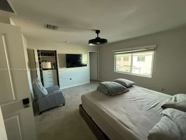 a view of entryway and hall