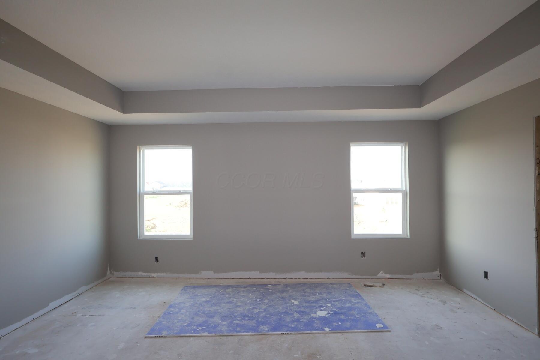 327 Beck Way Galena, OH 43021 - Photo 6 of 12 Owner's Bedroom