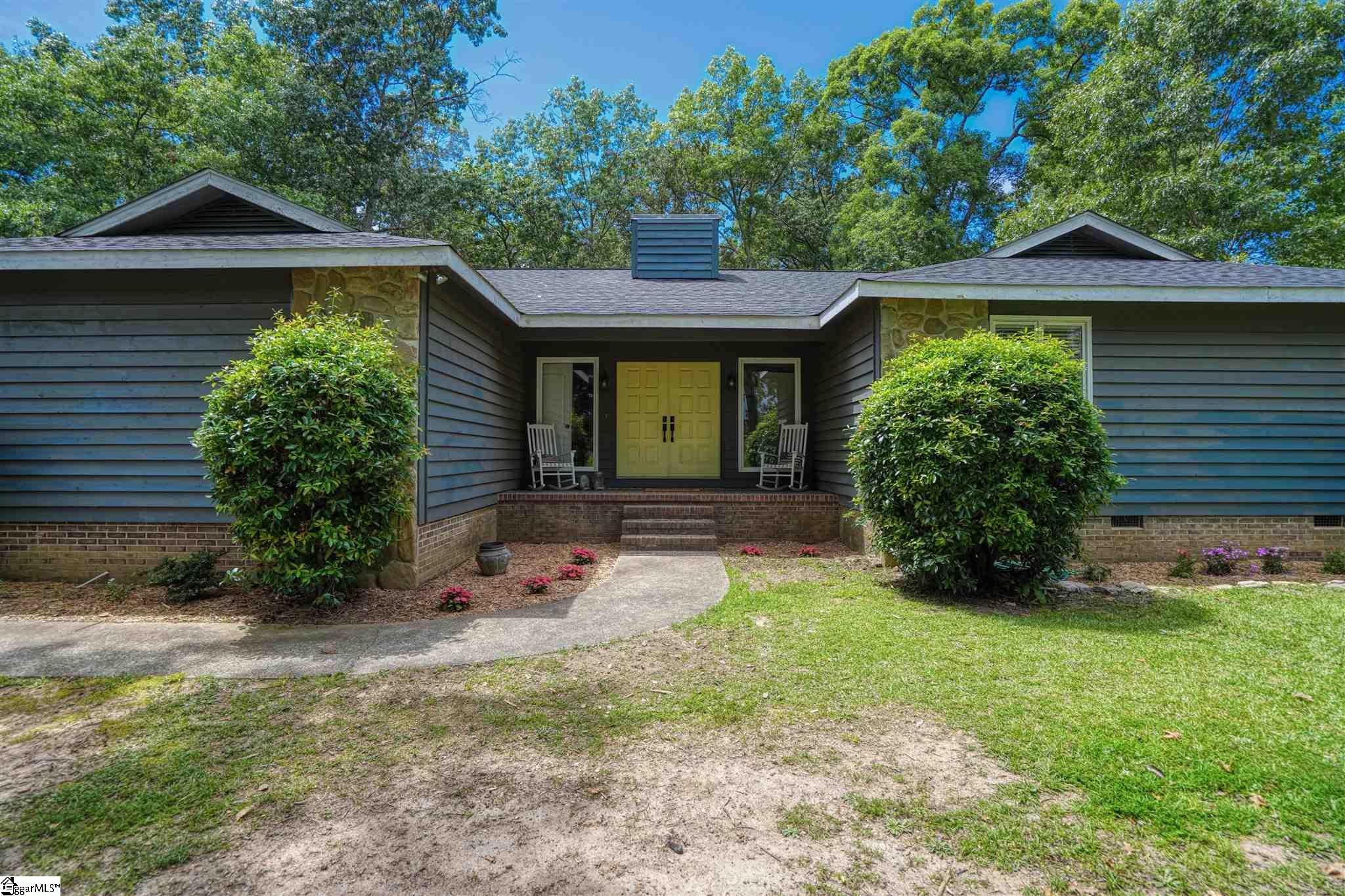 147 Hood-Jordan Road Pelzer, SC 29669 - Photo 2 of 28