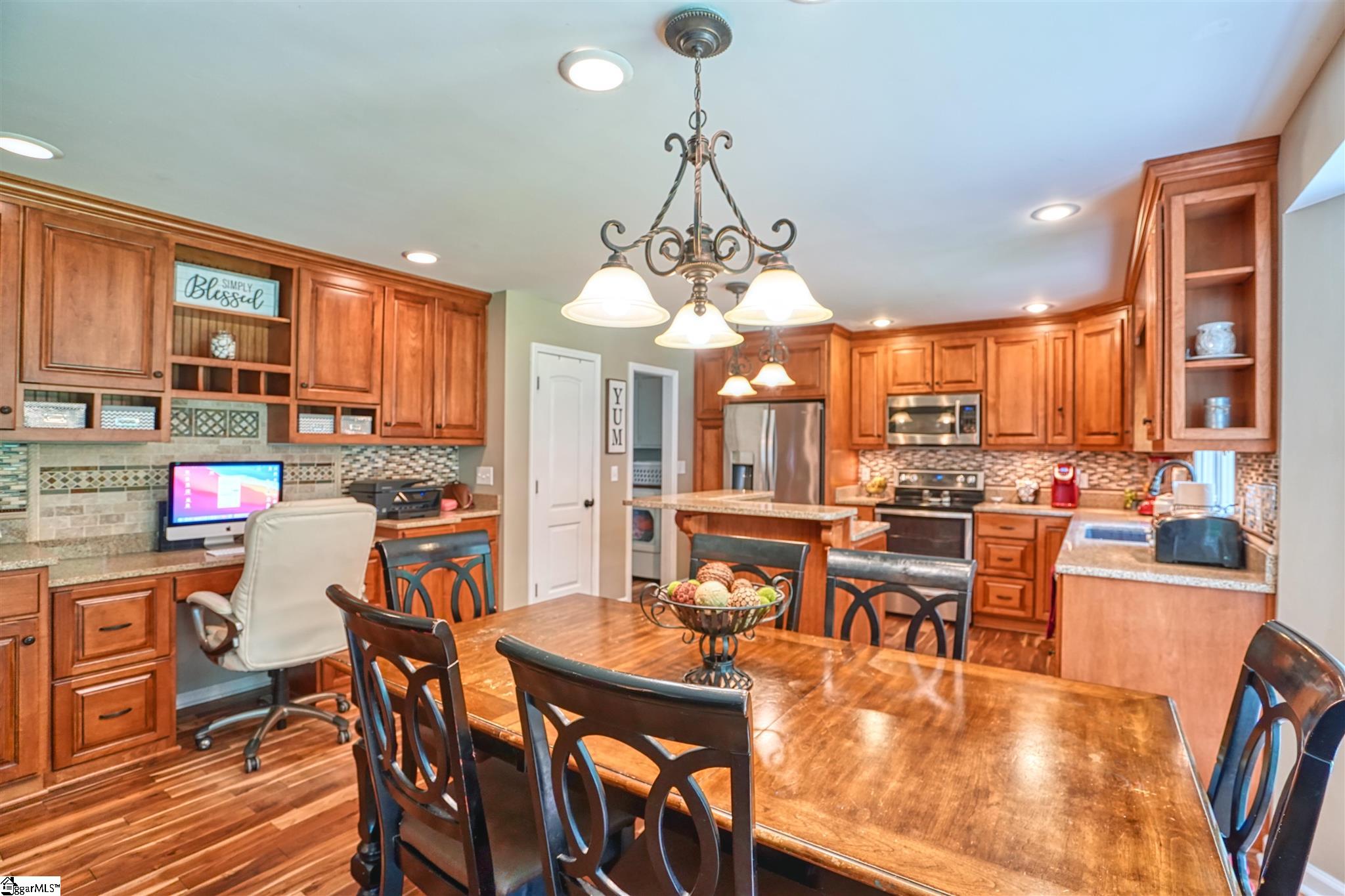 147 Hood-Jordan Road Pelzer, SC 29669 - Photo 7 of 28