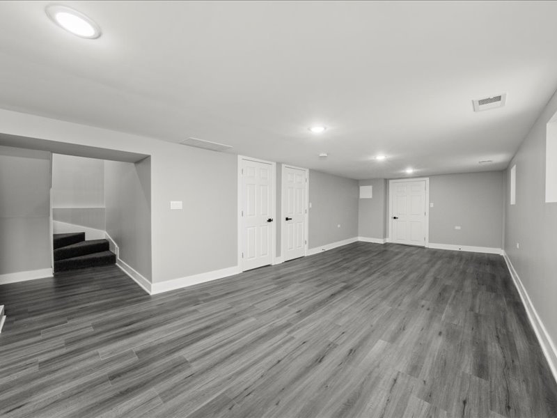 11348 South Stewart Avenue Chicago, IL 60628 - Photo 18 of 31