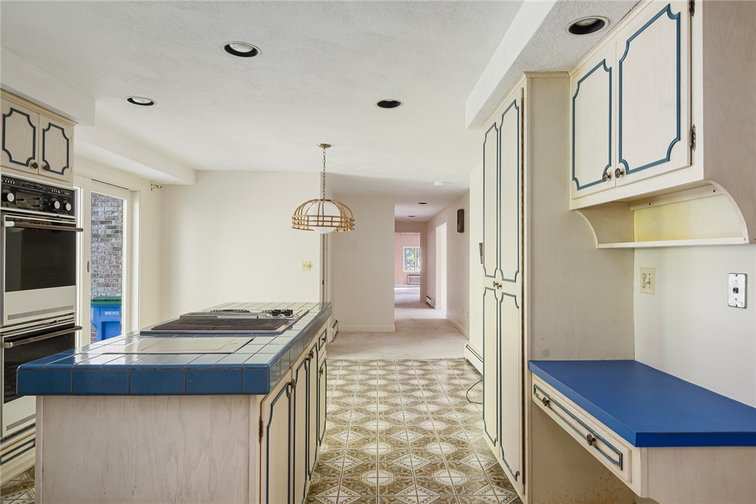 31 Lennon Road Lincoln, RI 02865 - Photo 10 of 40 Gallery Image 10