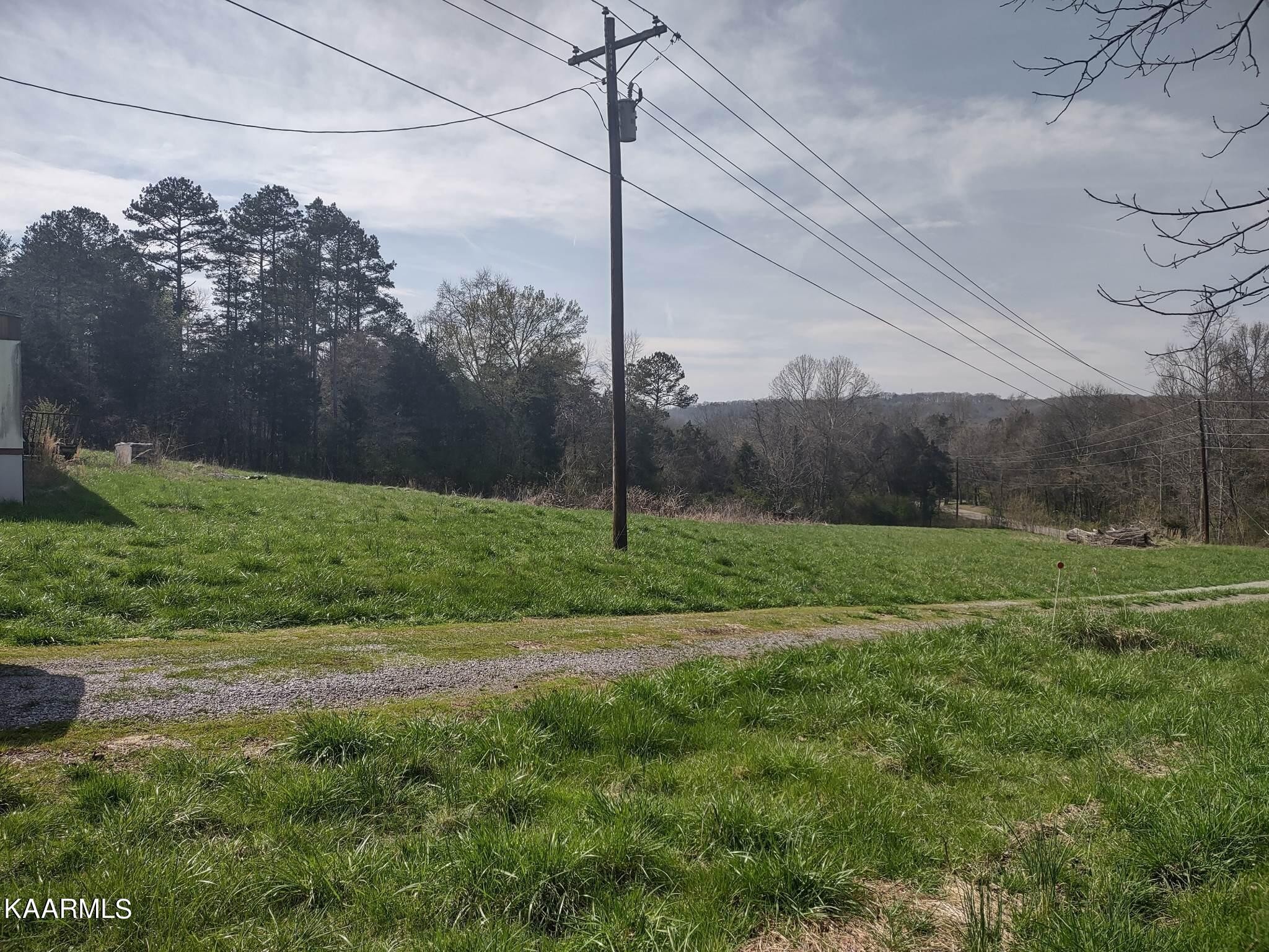 175 Hall Road Loudon, TN 37774 - Photo 13 of 26 Gallery Image 13