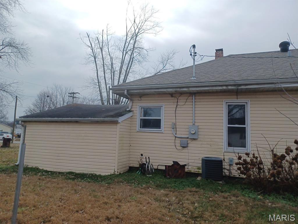 302 North 3rd Street Chaffee, MO 63740 - Photo 10 of 12