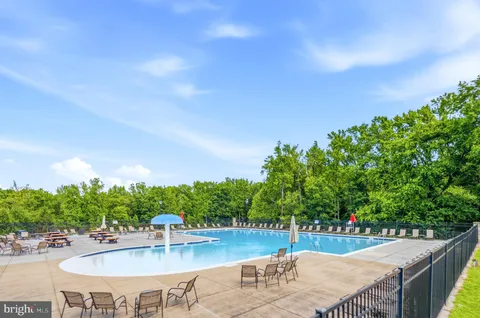 $624,900 | 7717 Clay Bridge Court, Hanover, MD 21076