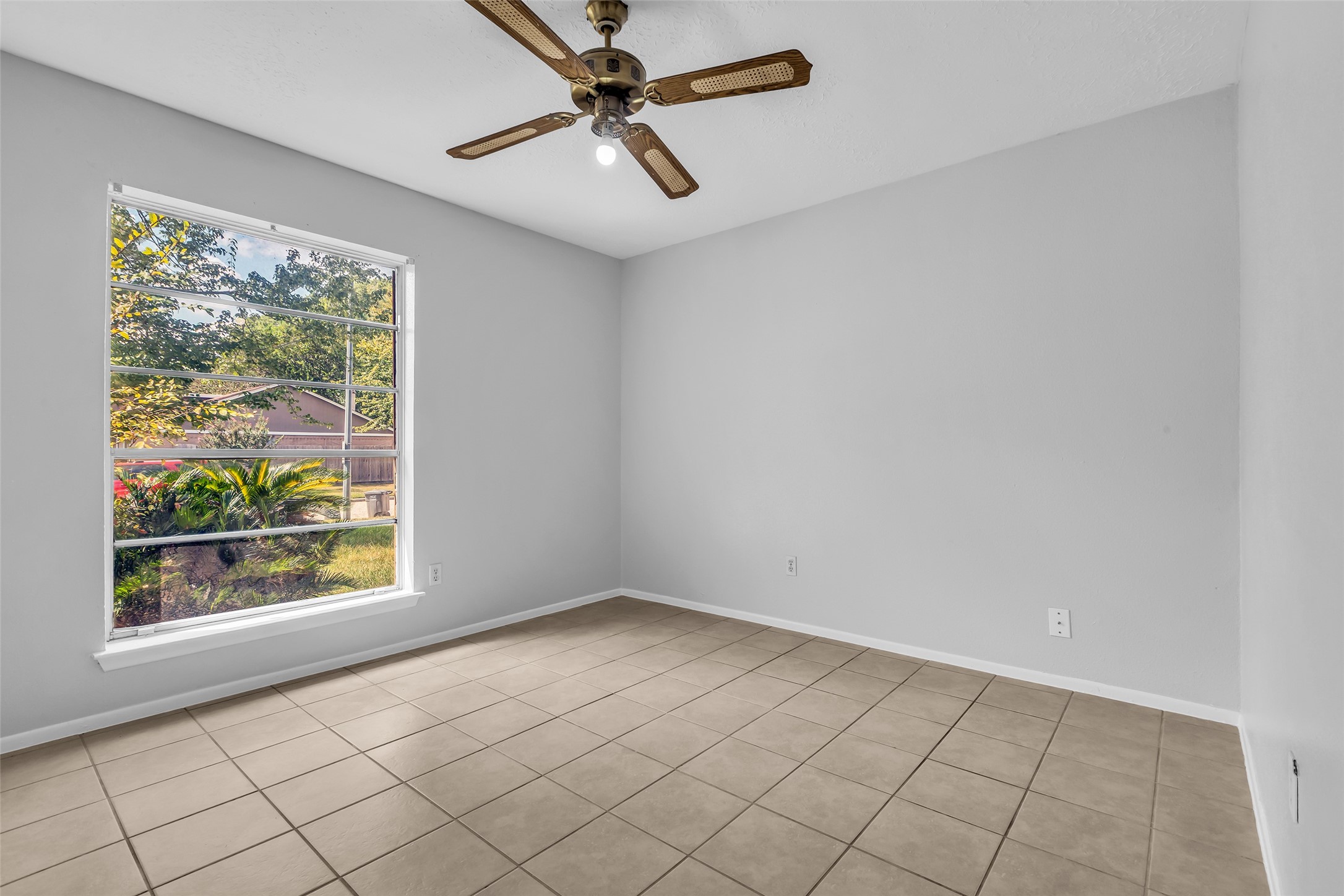 23422 Wintergate Drive Spring, TX 77373 - Photo 3 of 6