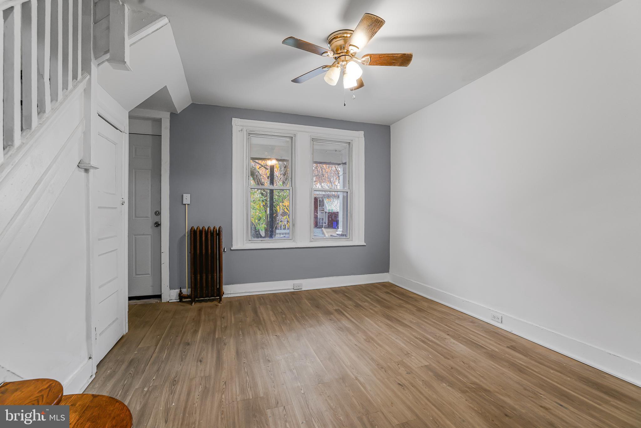 6022 Spring Street Philadelphia, PA 19139 - Photo 5 of 24 Living room