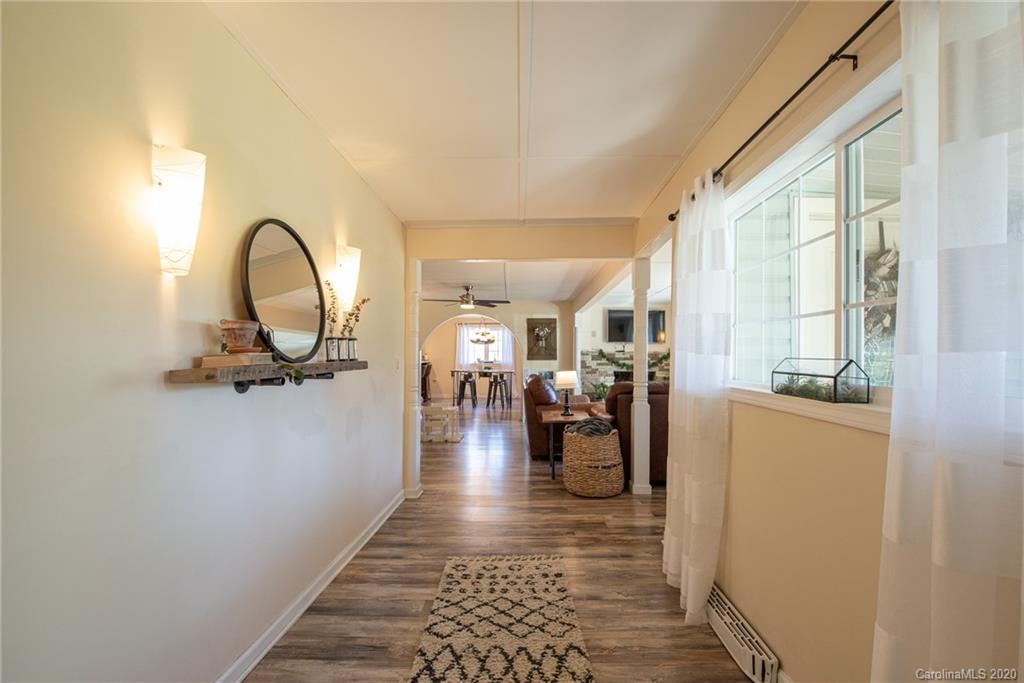 61 Overlook Road Asheville, NC 28803 - Photo 4 of 47 Gallery Image 4