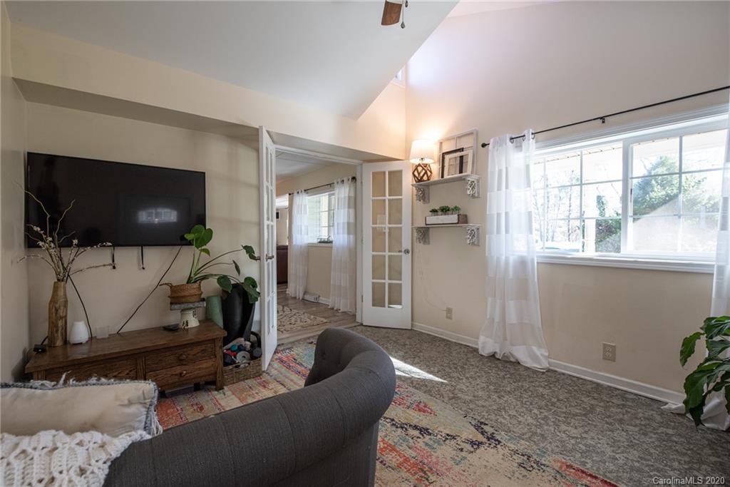 61 Overlook Road Asheville, NC 28803 - Photo 10 of 47 Gallery Image 10