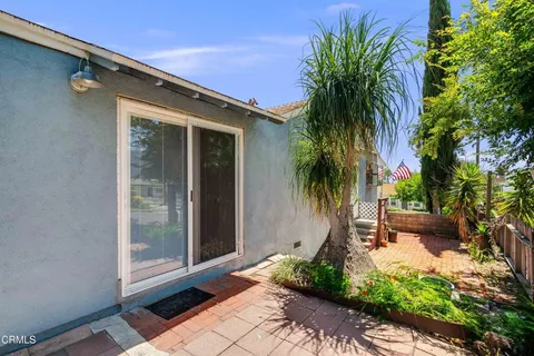 $899,000 | 2869 El Caminito, La Crescenta, CA 91214