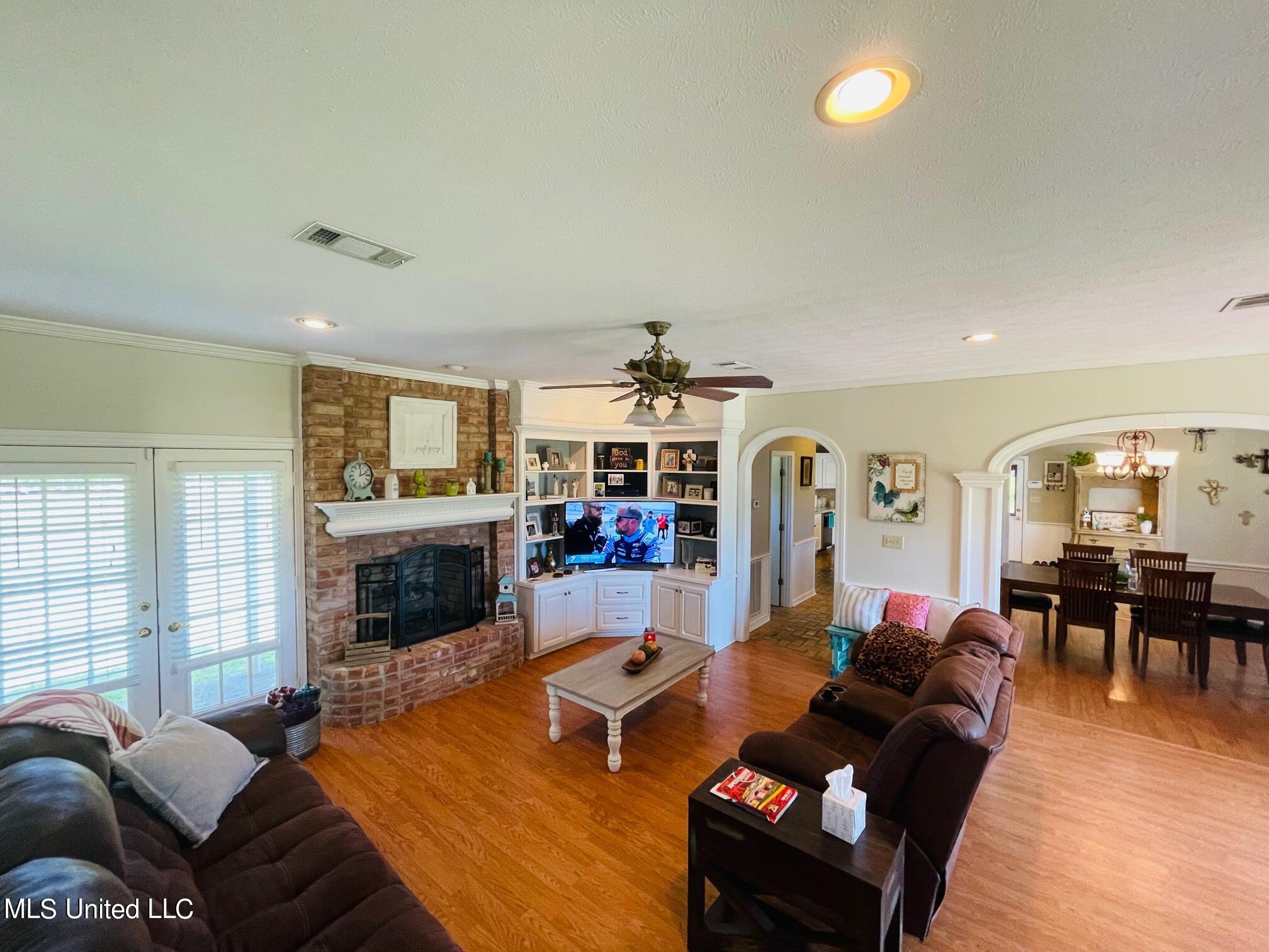 388 Mullican Road Florence, MS 39073 - Photo 26 of 49 IMG_4998