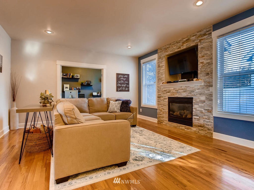 1411 North 32nd Street Renton, WA 98056 - Photo 11 of 25