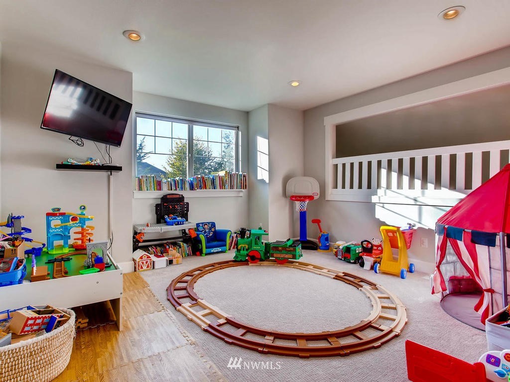 1411 North 32nd Street Renton, WA 98056 - Photo 19 of 25