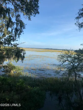 $298,900 | 2201 Boundary Street, Unit 203, Beaufort, SC 29902