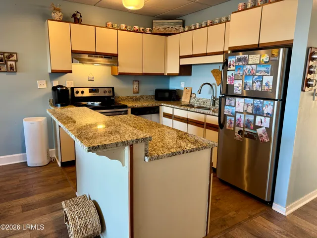 $298,900 | 2201 Boundary Street, Unit 203, Beaufort, SC 29902