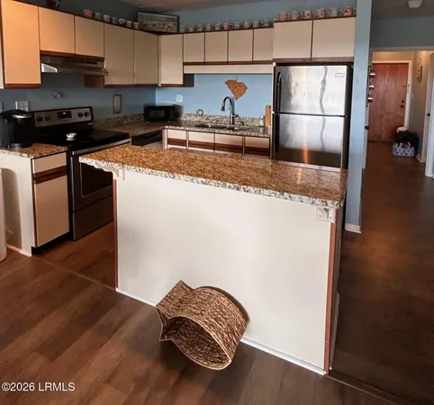 $298,900 | 2201 Boundary Street, Unit 203, Beaufort, SC 29902