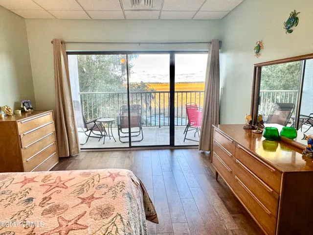 $298,900 | 2201 Boundary Street, Unit 203, Beaufort, SC 29902