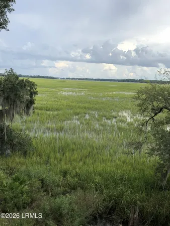 $298,900 | 2201 Boundary Street, Unit 203, Beaufort, SC 29902