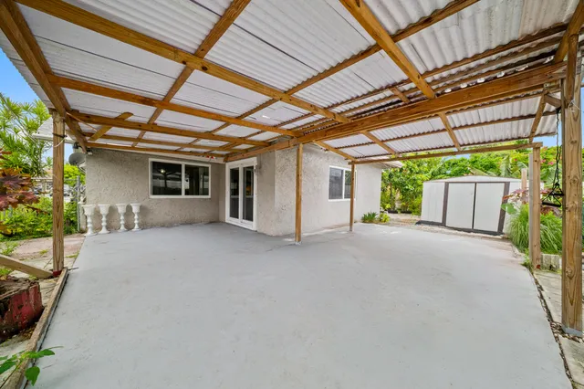 $525,000 | 1318 Southwest 82nd Terrace, North Lauderdale, FL 33068