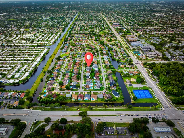 $525,000 | 1318 Southwest 82nd Terrace, North Lauderdale, FL 33068