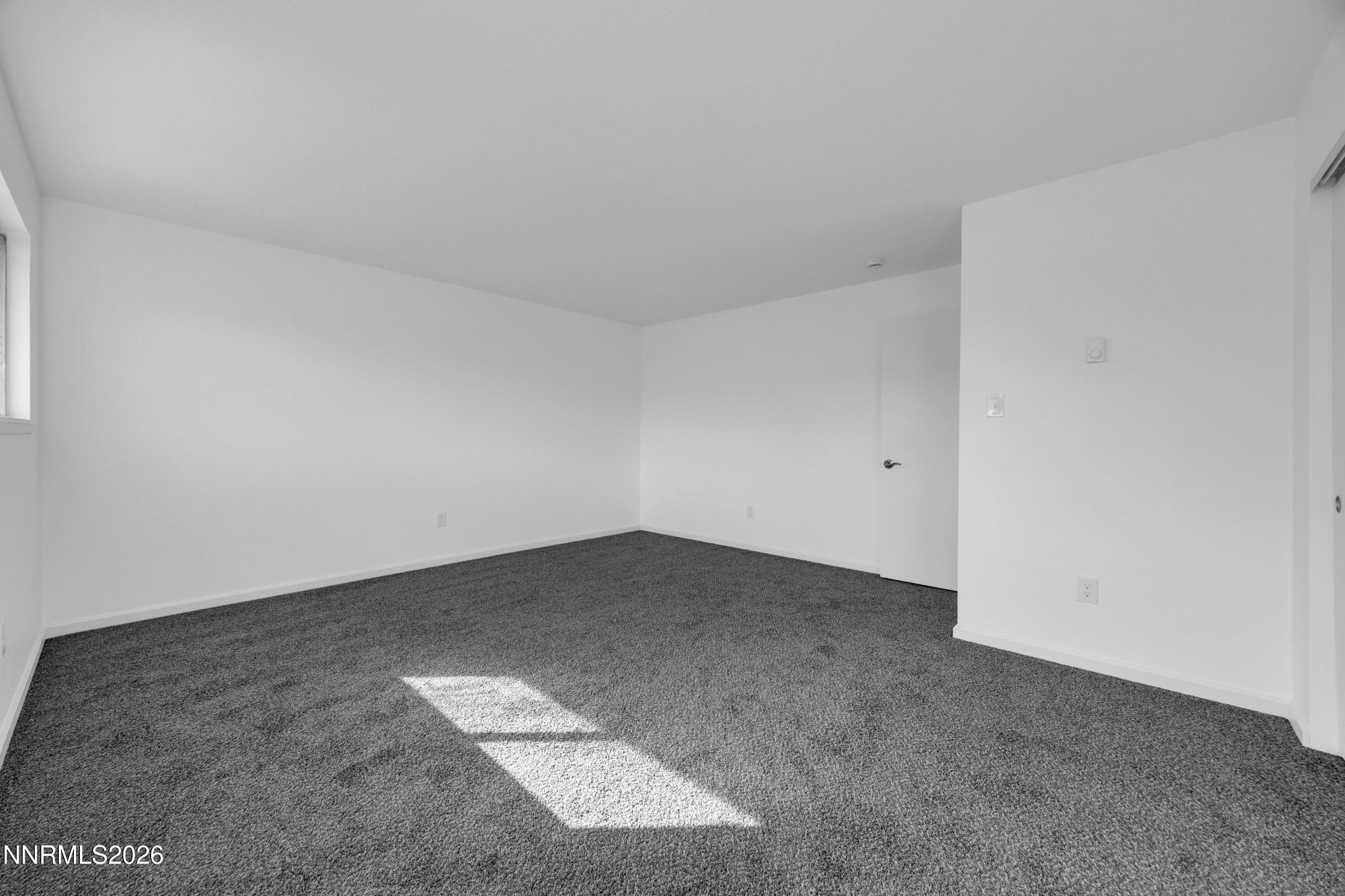 577 Smithridge Park Reno, NV 89502 - Photo 20 of 31 an empty room with an entryway