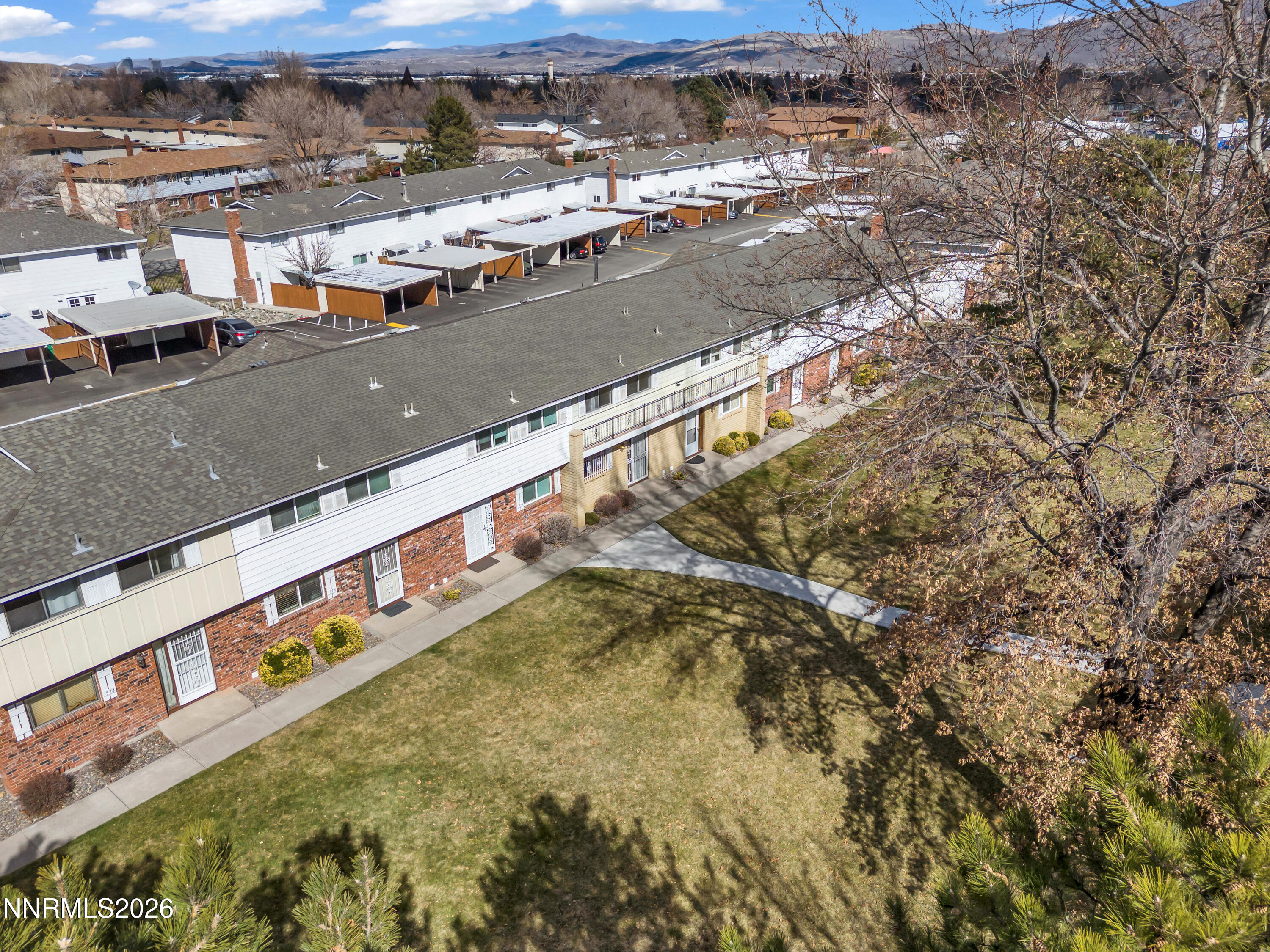 577 Smithridge Park Reno, NV 89502 - Photo 3 of 31 view of a city